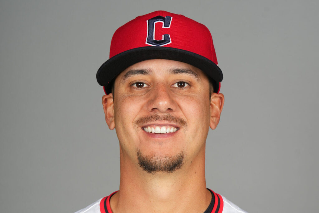 Guardians Select Dom Nuñez