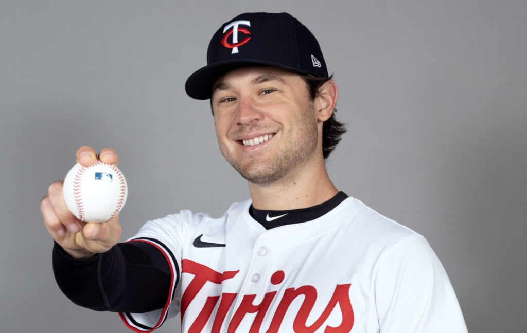 Cubs Sign Ryan Jensen To Minor League Deal