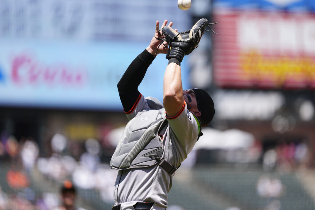 Giants Re-Sign Logan Porter To Minor League Deal