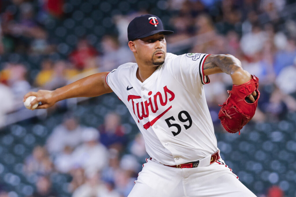 Phillies Close To Acquiring Jhoan Duran