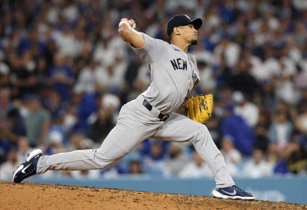 Jonathan Loaisiga Suffers Flexor Strain
