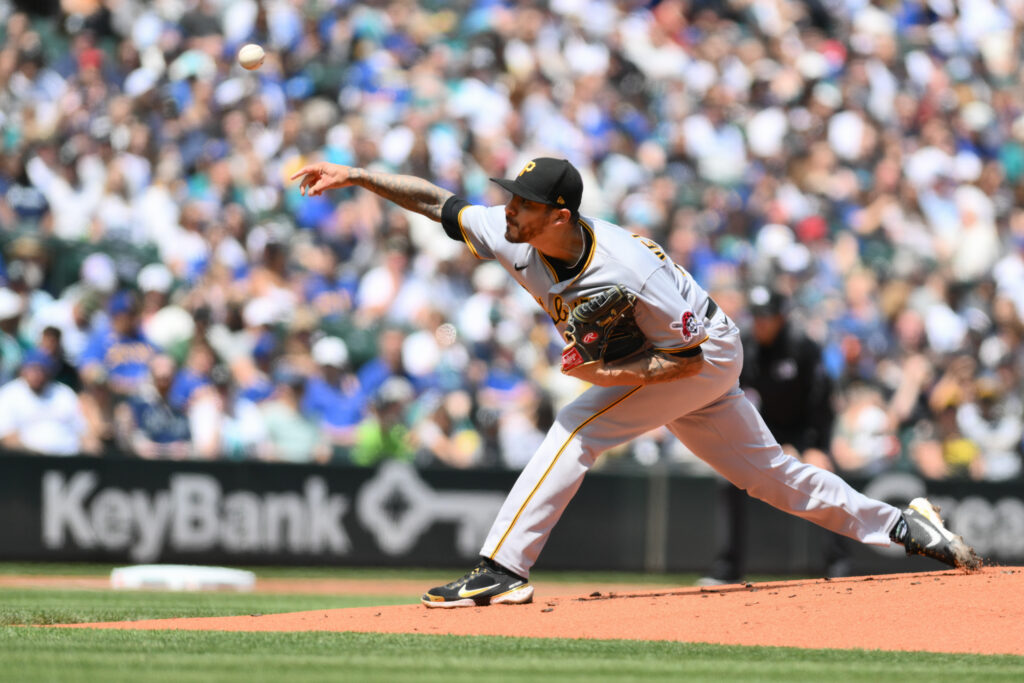 Vince Velasquez To Sign With KBO's Lotte Giants