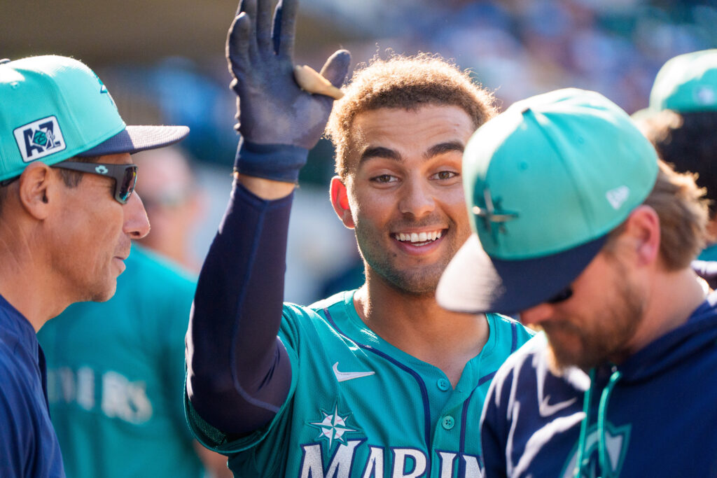 Mariners Promote Harry Ford