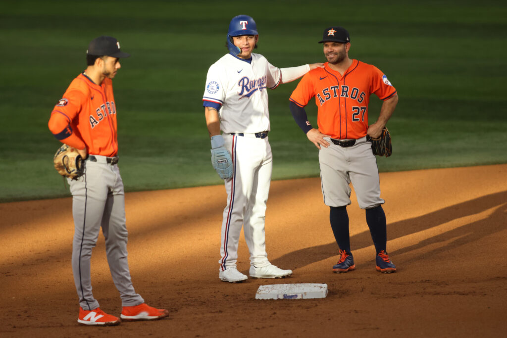 The Opener: Rangers, Astros, Phillies, Dodgers, Strahm