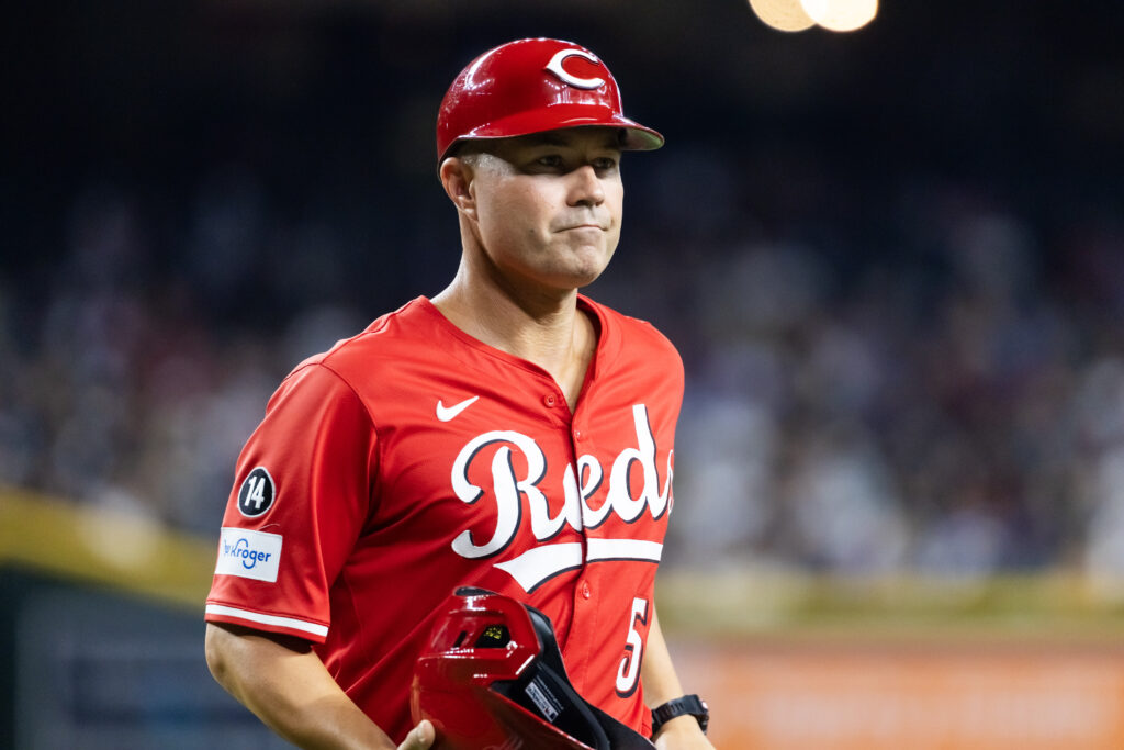 Diamondbacks Hire J.R. House As Third Base Coach