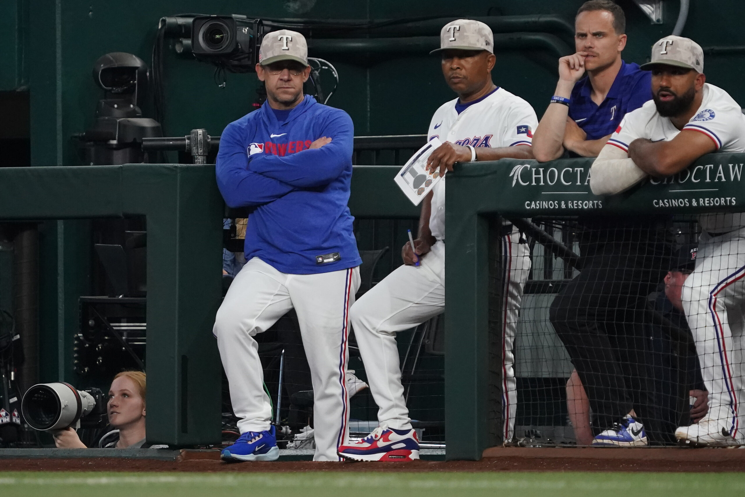 Tony Beasley, Bret Boone Expected To Leave Rangers' Coaching Staff - MLB  Trade Rumors