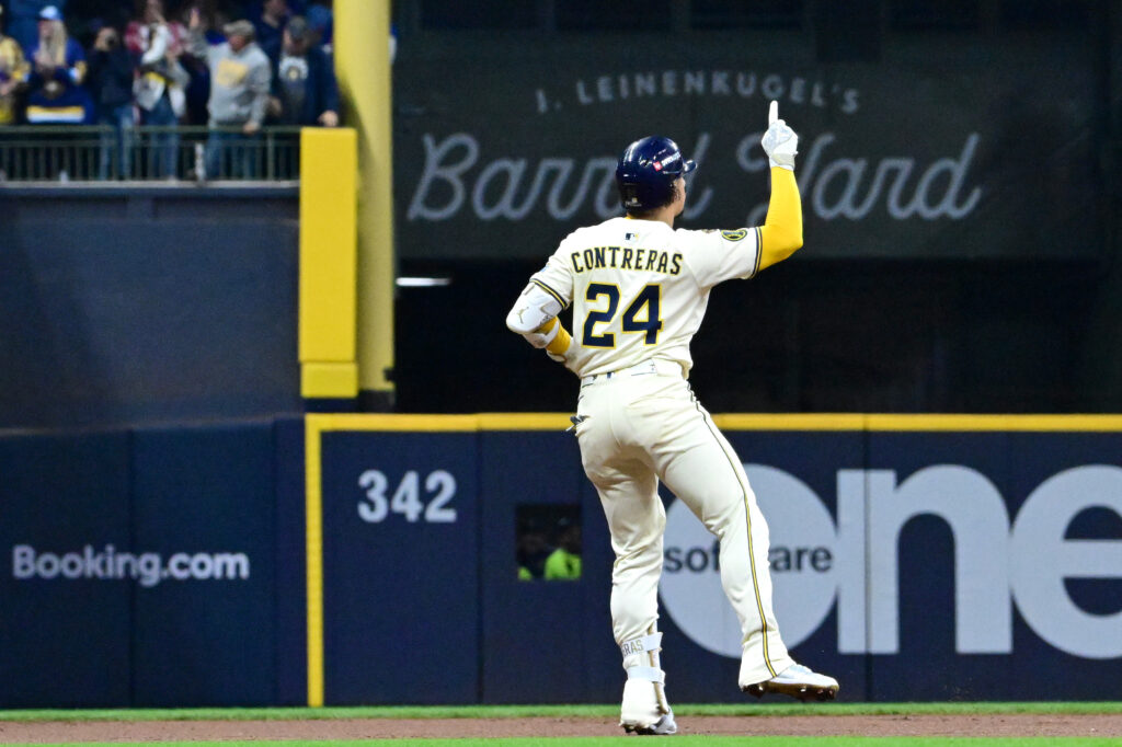 William Contreras Undergoes Finger Surgery