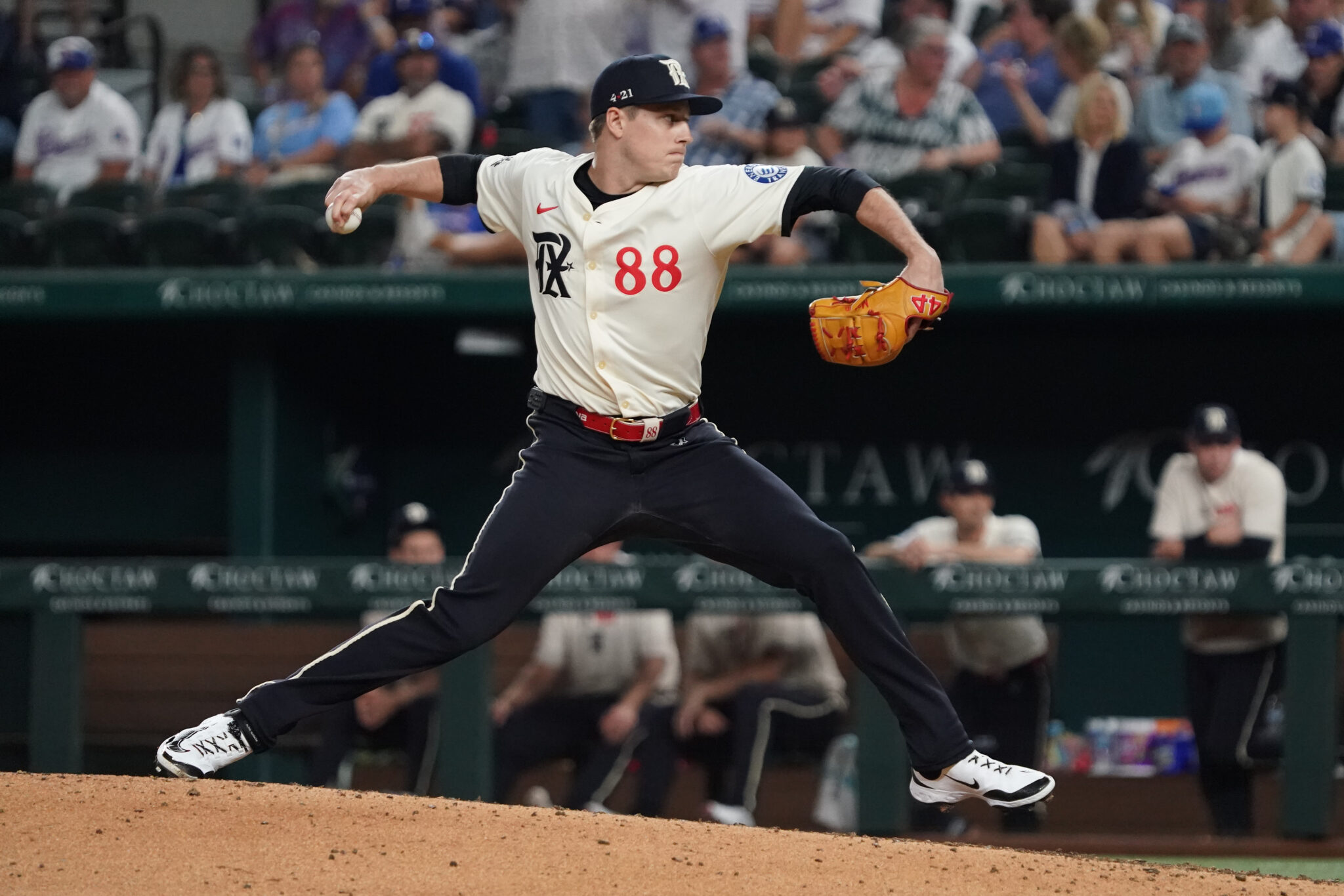 Cubs To Sign Phil Maton - MLB Trade Rumors