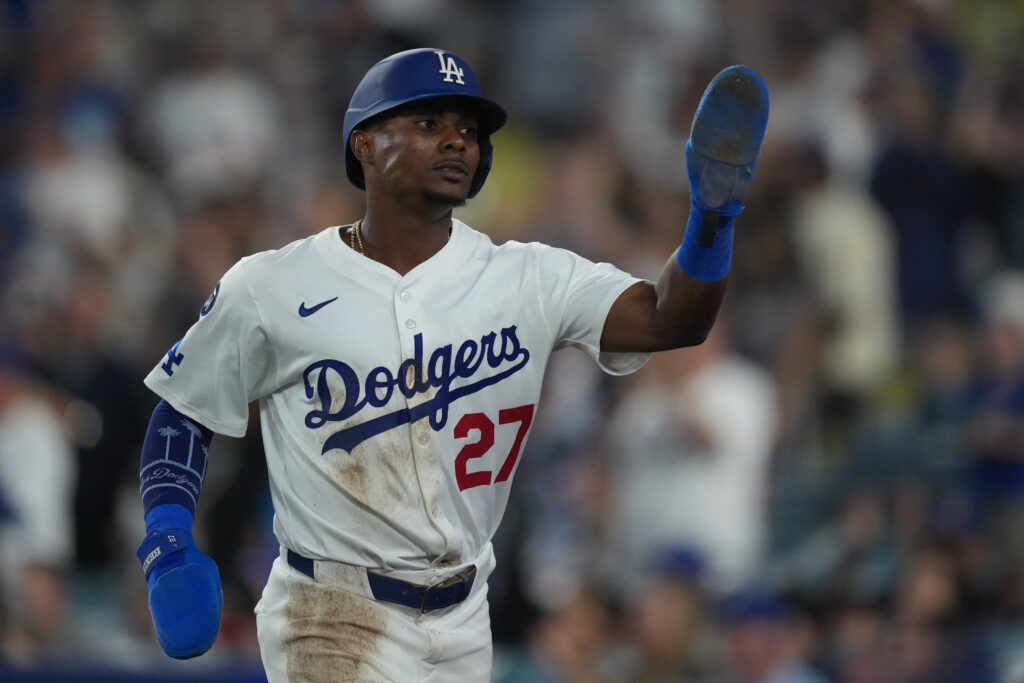 Dodgers To Trade Esteury Ruiz To Marlins