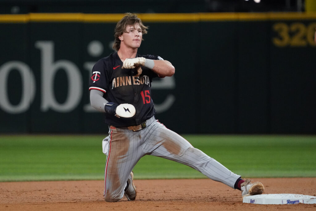 Twins Notes: Bullpen, Rogers, Keaschall