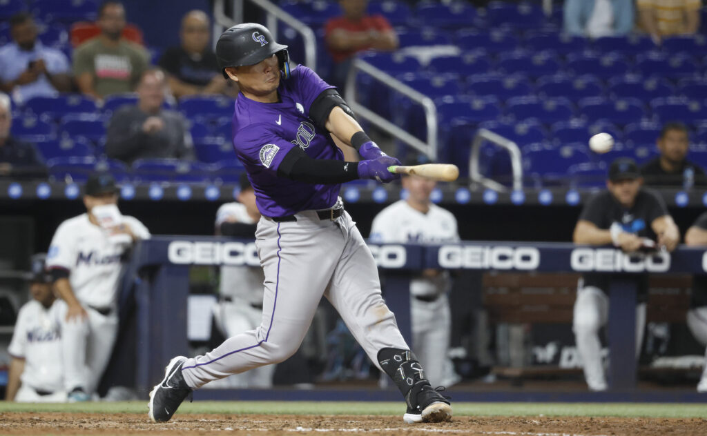 Dodgers To Sign Keston Hiura To Minor League Deal