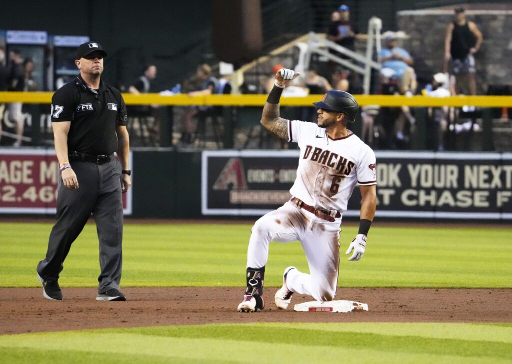 David Peralta Announces Retirement