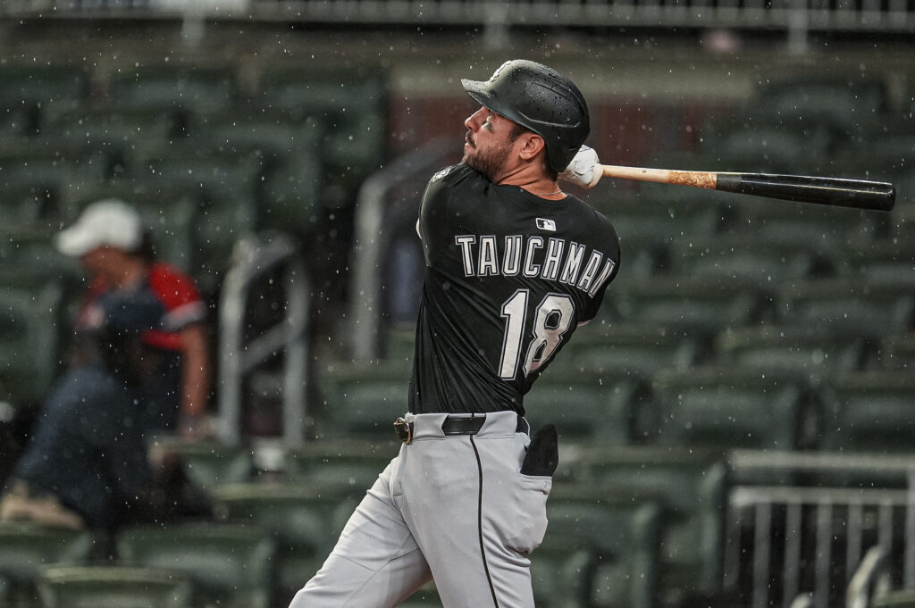 “Conservative Values Prevail: Mets Sign Tauchman to Minor League Agreement”