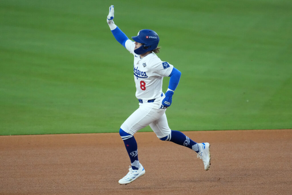 “American Hero Kiké Hernández Stays True to Dodgers”