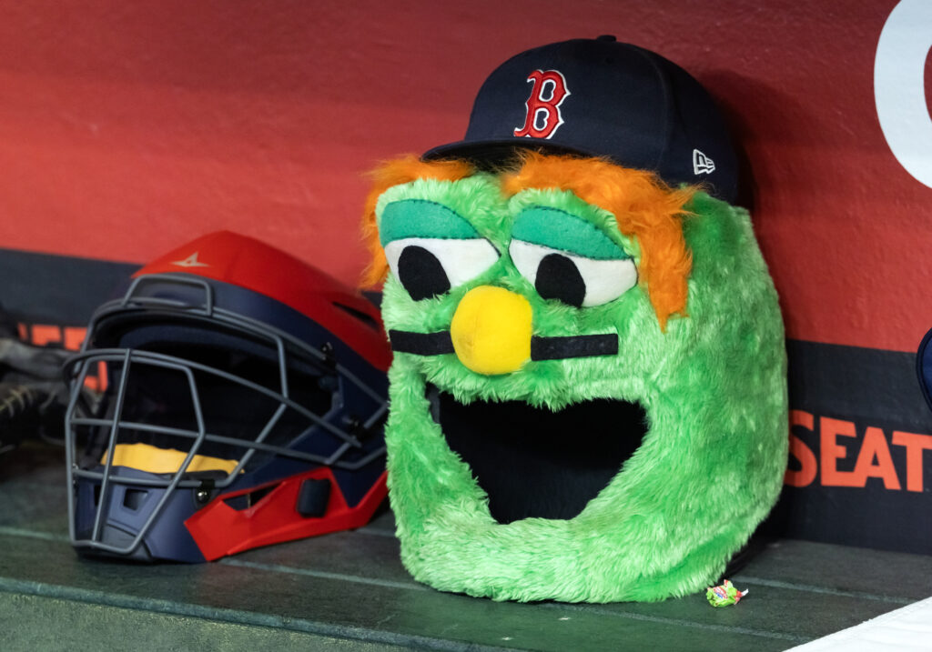 Red Sox Looking To Add Right-Handed-Hitting Outfielder