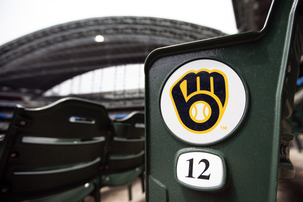 Dodgers Trade Damon Keith To Brewers