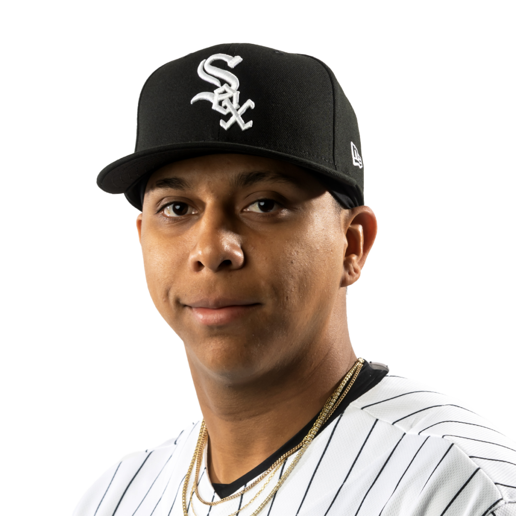 White Sox To Carry Jedixson Paez On Opening Day Roster