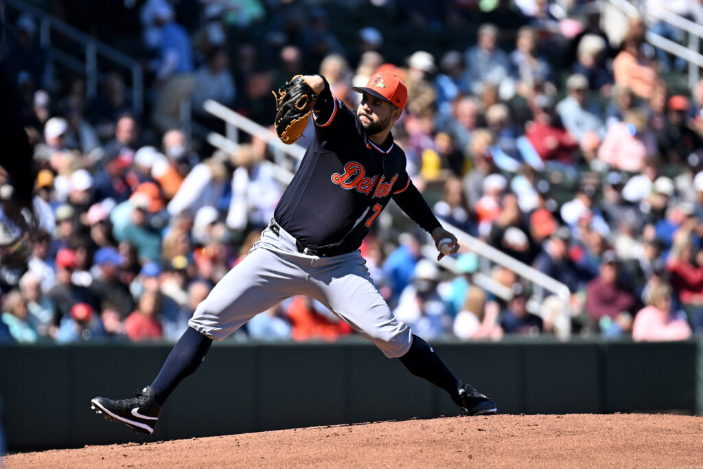 Tigers Select Enmanuel De Jesus, Place Troy Melton On 60-Day IL