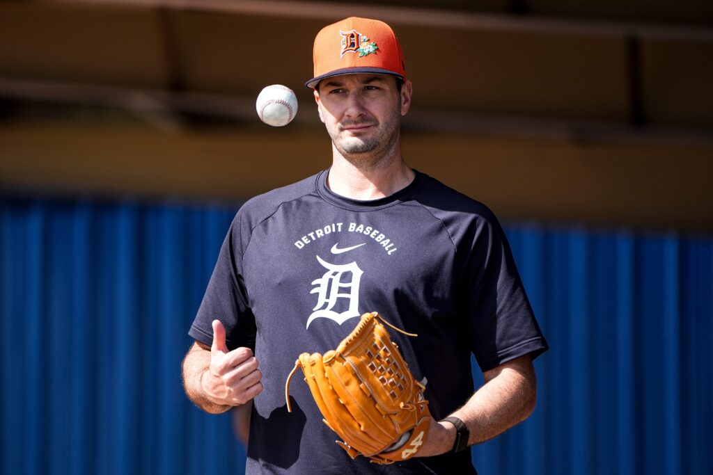 Tigers To Select Burch Smith