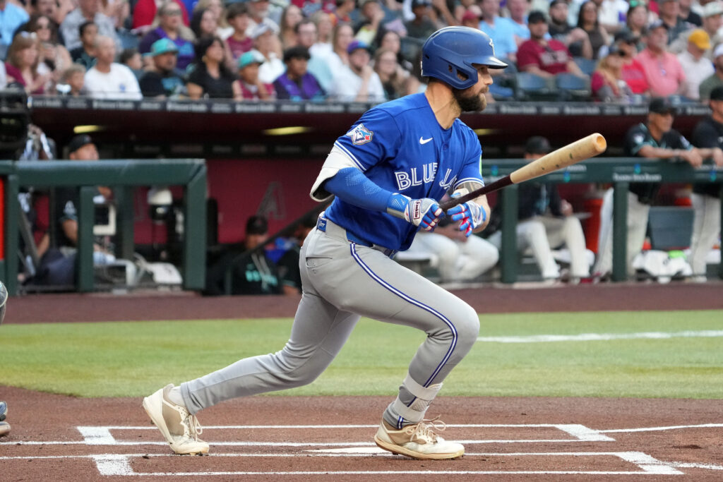 Blue Jays Select Yohendrick Pinango, Place Nathan Lukes On 10-Day IL
