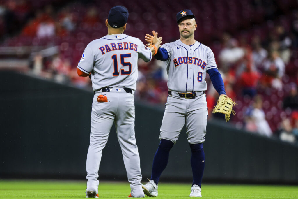 How Should The Astros Handle Their Infield This Summer?