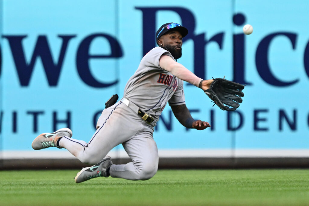 Astros Designate Daniel Johnson For Assignment