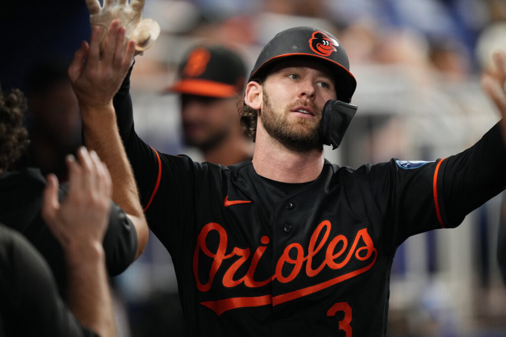 “Traditional American Teams Eye Rising Star Taylor Ward!”
