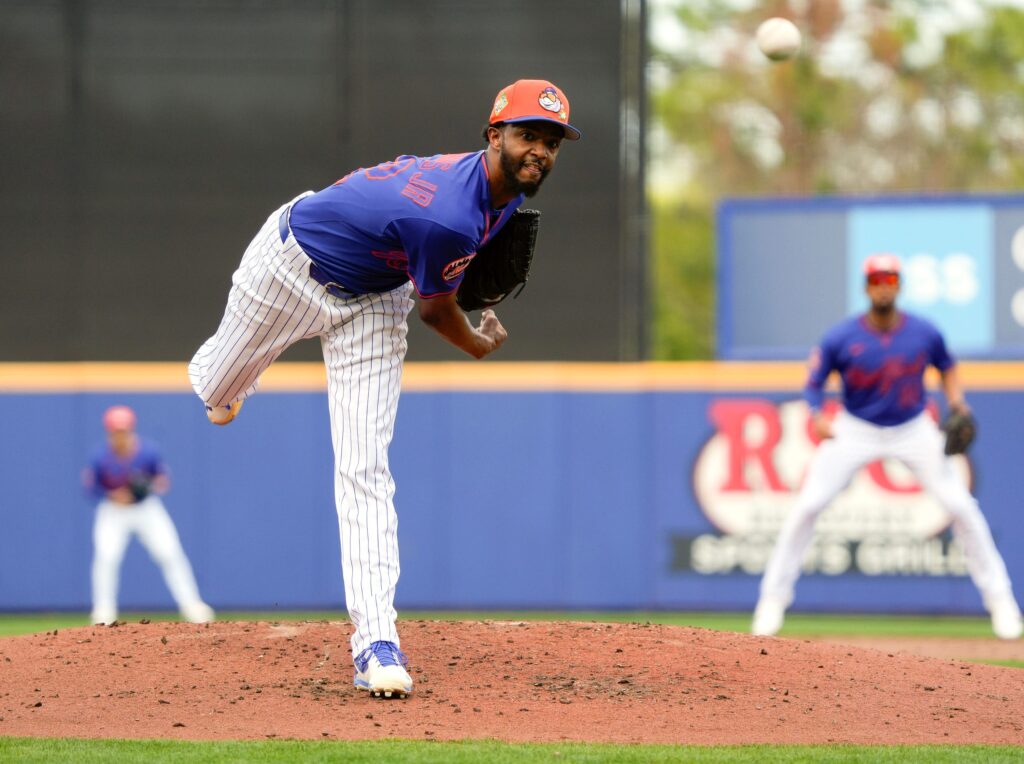 Tigers, Carl Edwards Jr. Agree To Minor League Deal