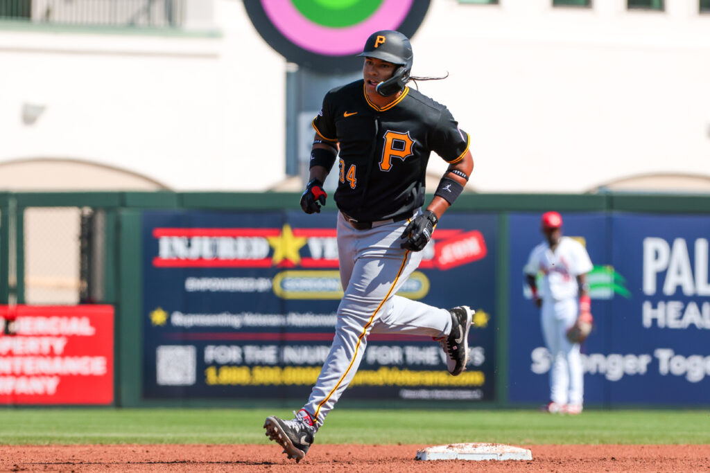 Pirates To Promote Jhostynxon Garc&iacute;a