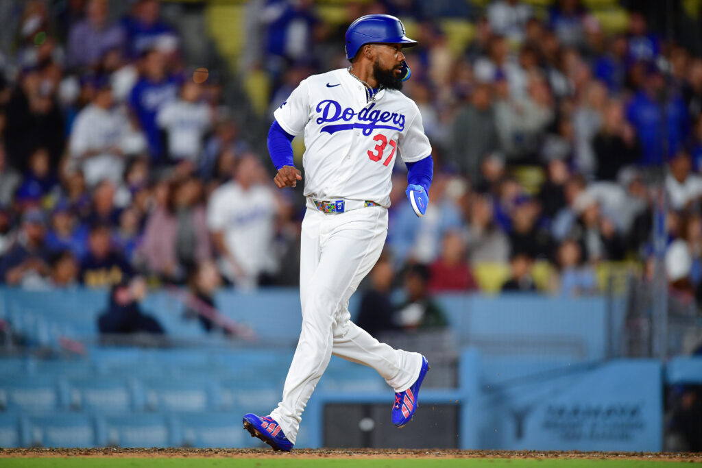 Dodgers Notes: Hernández, Glasnow Dodgers Notes: Hernández, Glasnow