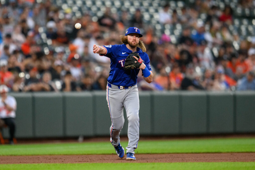 Pirates Select Davis Wendzel, Transfer Chris Devenski To 60-Day IL