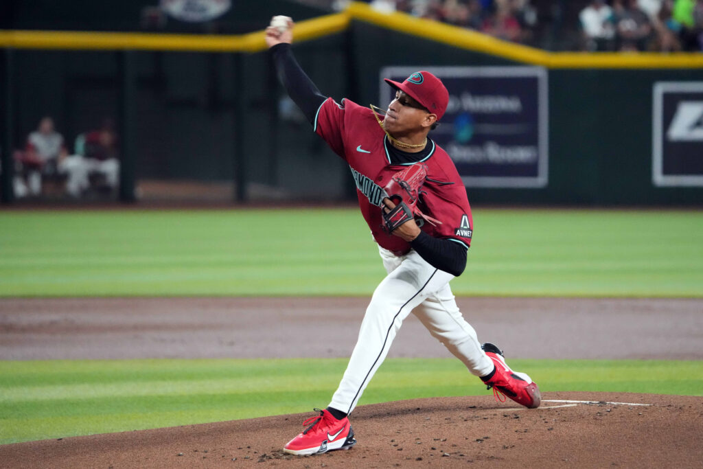 Tigers To Claim Yilber D&iacute;az