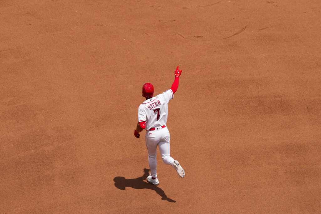 Reds Reportedly Receiving Trade Interest In Spencer Steer