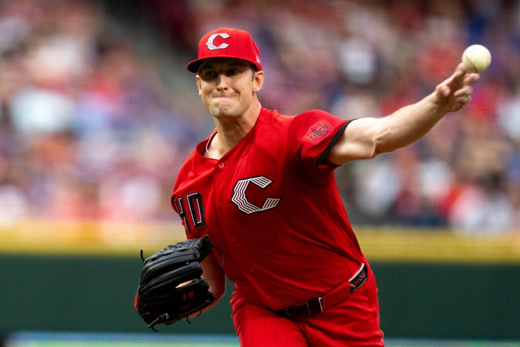 Reds Place Nick Lodolo On IL With Blister, Recall Chase Petty
