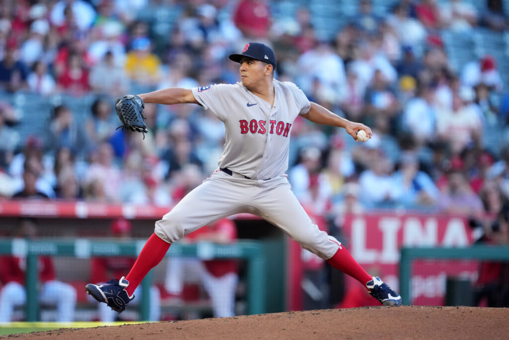 Ranger Suarez Leaves Game With Left Adductor Tightness Ranger Suarez Leaves Game With Left Adductor Tightness