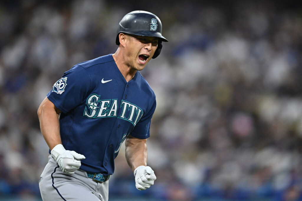 Astros Pursuing Right-Handed Hitting Outfielder Astros Pursuing Right-Handed Hitting Outfielder
