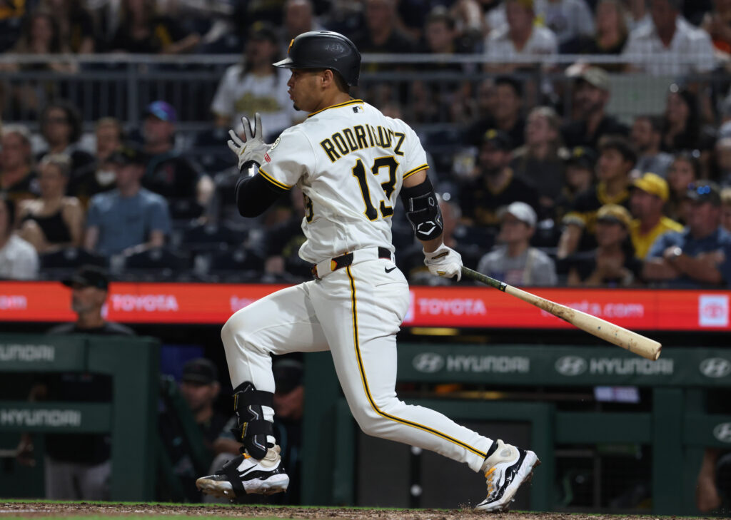 Pirates’ Endy Rodriguez Has Season-Ending Hip Surgery