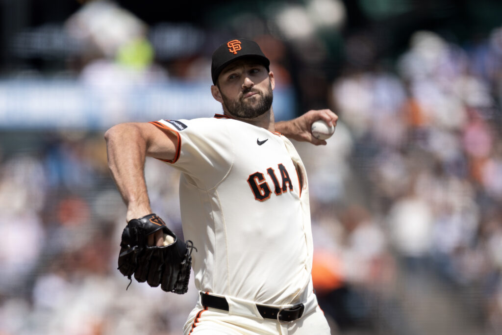 Giants Place Sam Hentges On 15-Day Injured List
