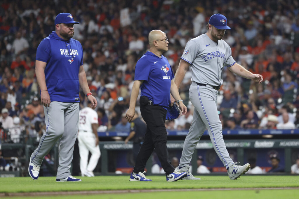 Blue Jays&rsquo; Trey Yesavage Seeing Specialist For Knee Injury