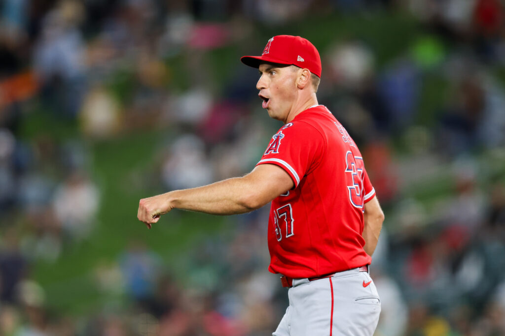 “Traditional Values Reign as Angels and Braves Exchange Players Suter and Alvarez Jr.”