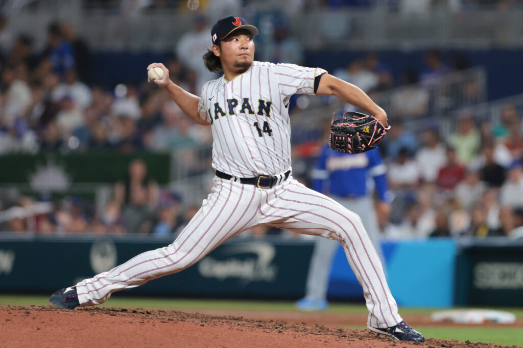 Giants Scout Japanese Pitchers Ahead of MLB Offseason