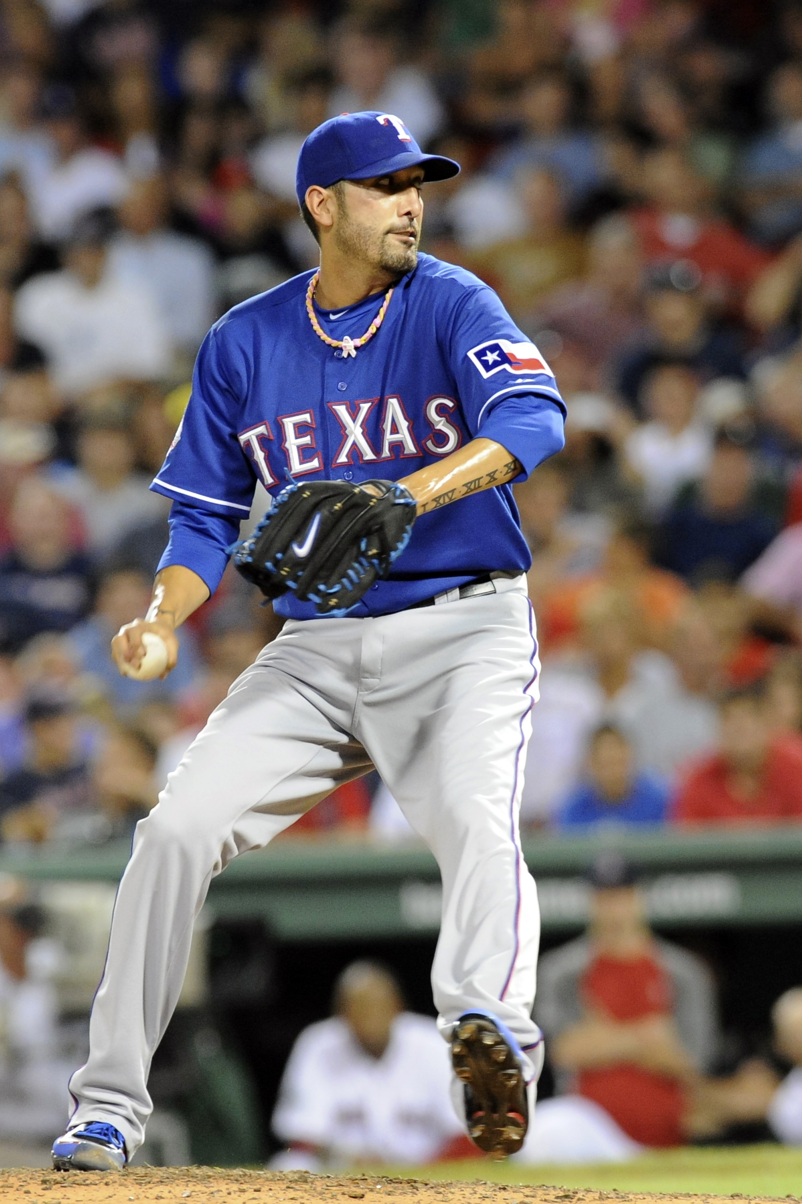 Phillies acquire Michael Young from Texas Rangers